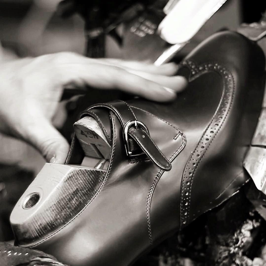 How Long Does It Take to Stretch Leather Shoes? Palmer James Designs How Long Does It Take to Stretch Leather Shoes? Palmer James Designs